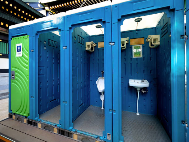 Best Portable toilet rental cost  in Howards Grove, WI